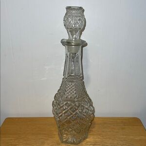 Vintage Anchor Elegant Crystal Glass Decanter